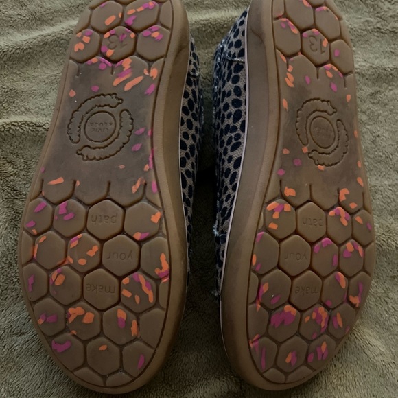 Livie and Luca Leopard Reeve Sneaker - Picture 2 of 2